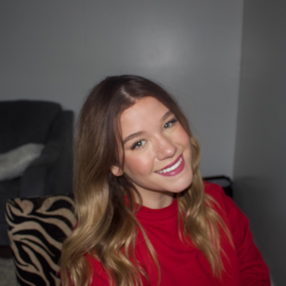 Meet your Posher, Emily